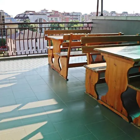 Kostadinovi Ράβντα