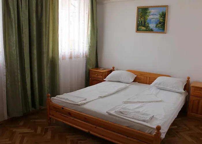 Kostadinovi 3* Ravda