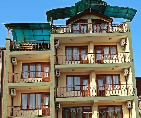 Kostadinovi Pensionat