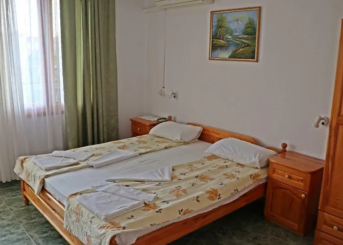 Kostadinovi Pensionat Ravda