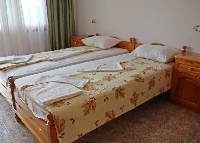 Kostadinovi Pensionat Ravda