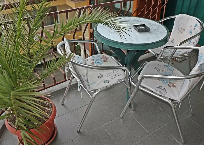 Pensión Kostadinovi Ravda